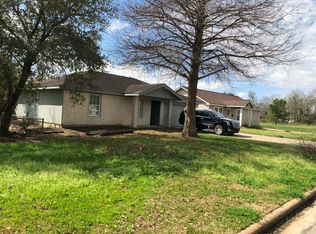 807 Temple Cir, Hitchcock, TX 77563