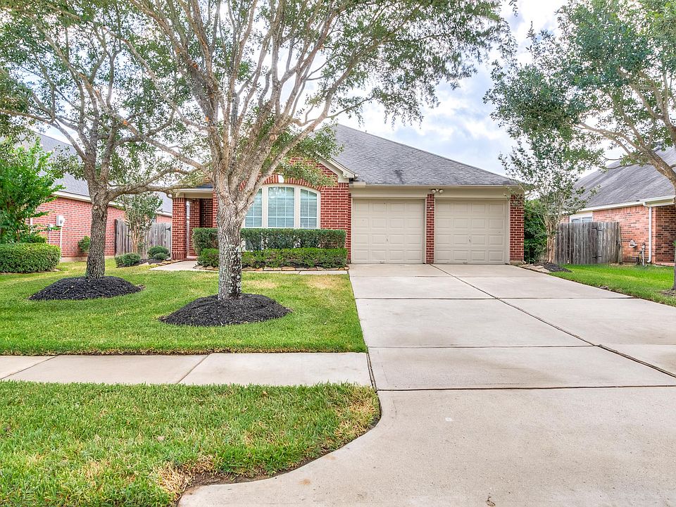 1st image of 2539 Pepperidge Dr