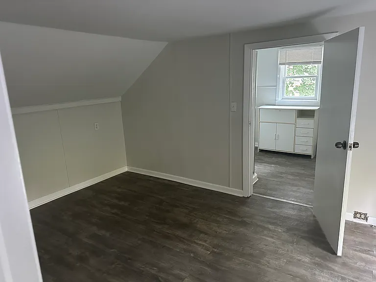 109 Main St — Photo 10
