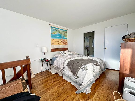 4th image of 155 E 23rd St APT 609