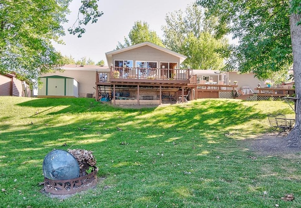 1st image of 2408 25th St Lot 92