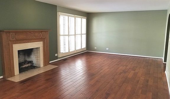 3rd image of 69 Country Club Dr