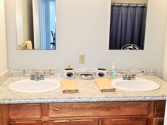 3rd image of 793 Myers Dr #101