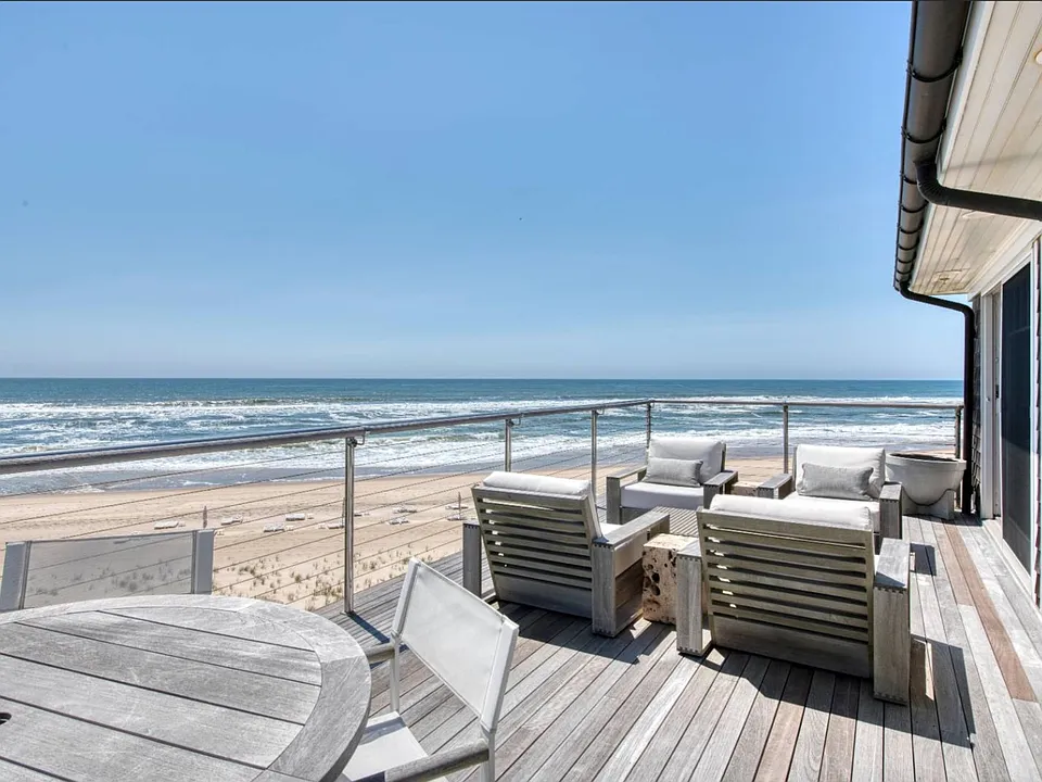 272 Old Montauk Hwy #9
