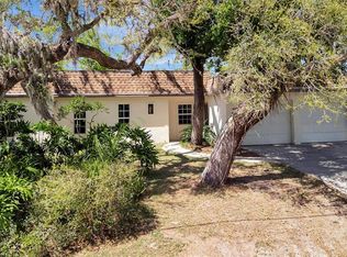 3428 Mineola Dr, Sarasota, FL 34239