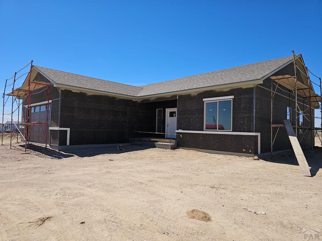 1675 N Lyon Dr, Pueblo West, CO - View 2