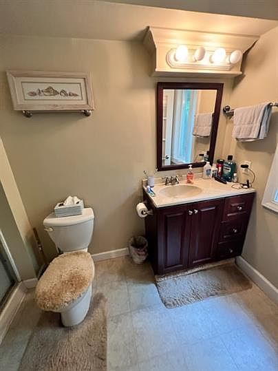 1st image of 2000 Tall Oaks Dr APT 3B
