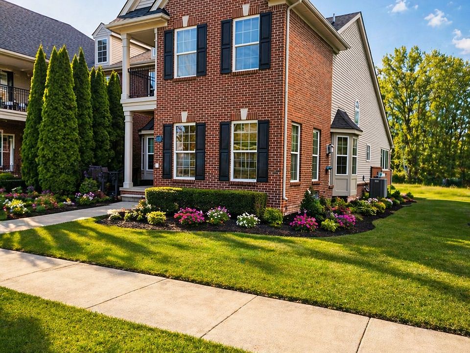 1st image of 42682 Park Crescent Dr #13