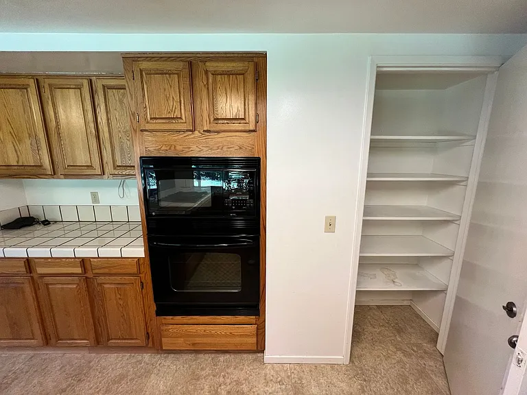 413 Del Oro Ave — Photo 8