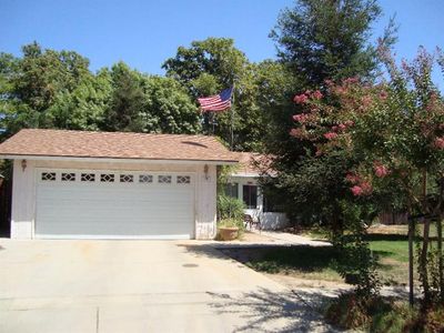 196 N Argyle Ave, Fresno, CA, 93727