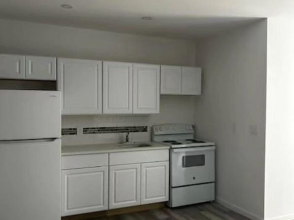 118 Sunbury St #3