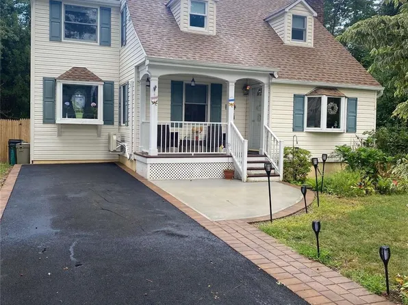 193 Bedford Avenue, Merrick, NY 11566