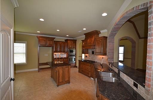 3rd image of 6103 Sage Dr