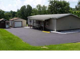 45 Hill Rd, Boyertown, PA 19512