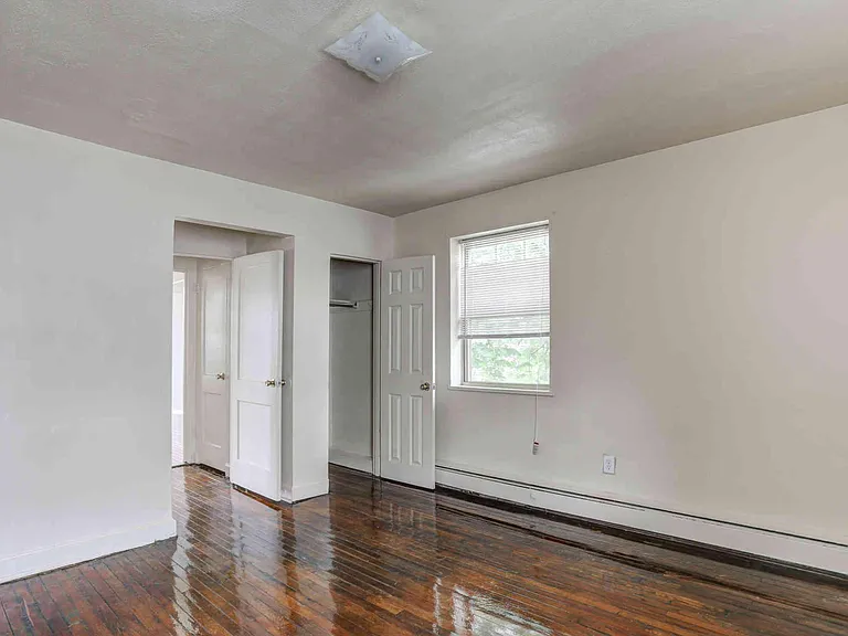 Magnolia Park Apartments — Photo 12