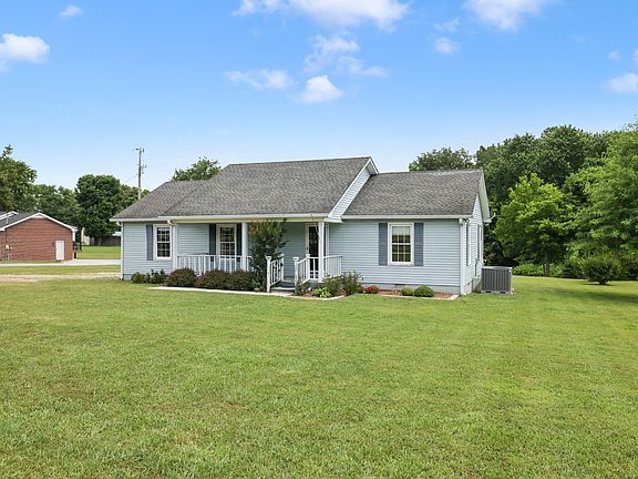 3rd image of 2736 Gideon Rd