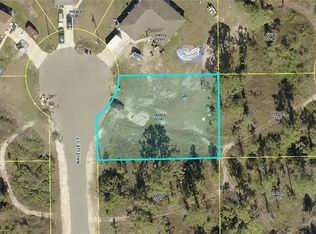 105 Nacelle Ct, Lehigh Acres, FL 33974