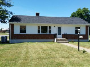 5302 Hearthstone Rd, Roanoke, VA 24012