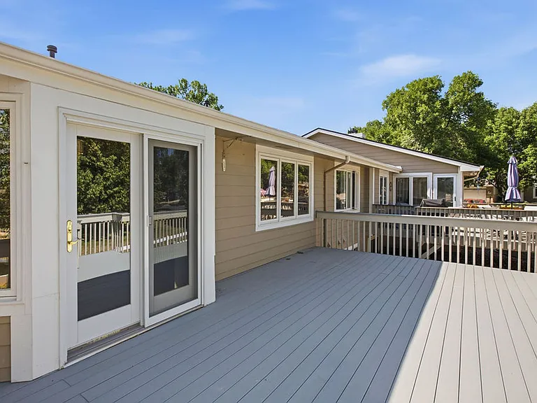2580 Lochbuie Cir — Photo 29