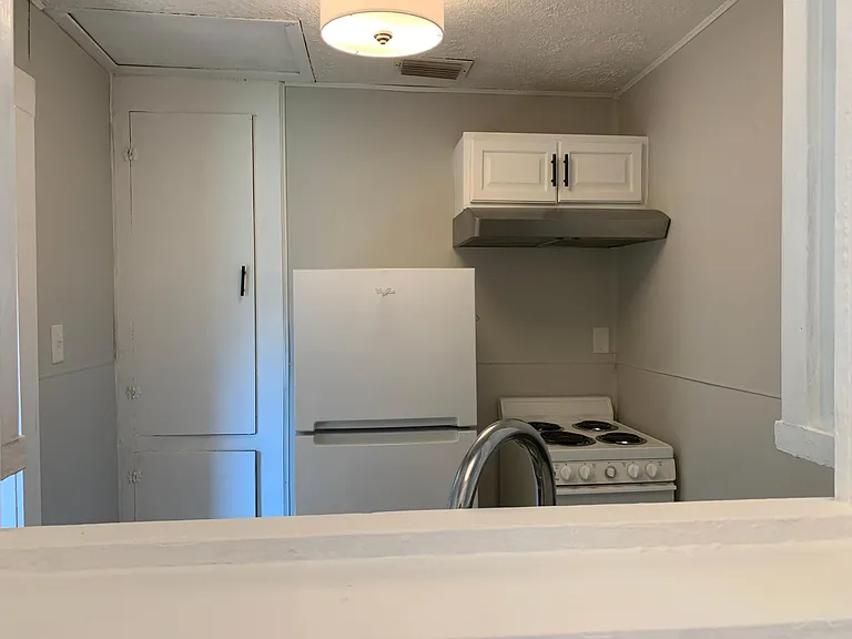 1 Mohawk St #1 — Photo 5