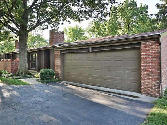 3rd image of 154 Glen Cir