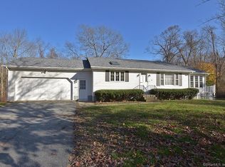 253 Liberty Hwy, Putnam, CT 06260