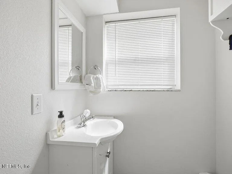 5806 Pickettville Rd — Photo 8
