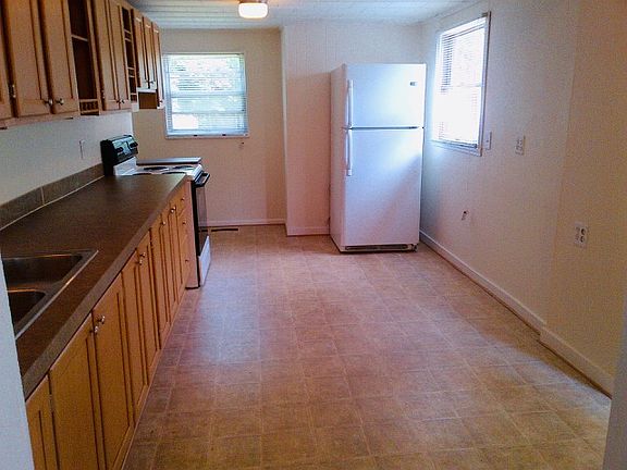 3rd image of 1805 Minnis Ave