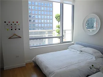 Rented by R New York