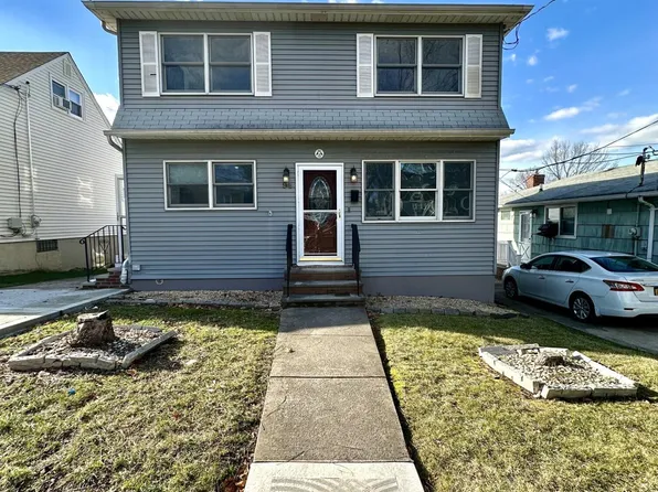 94 Woodward Ave, Staten Island, NY 10314