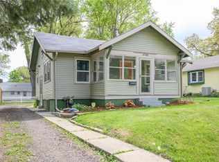 3708 Hickman Rd, Des Moines, IA 50310