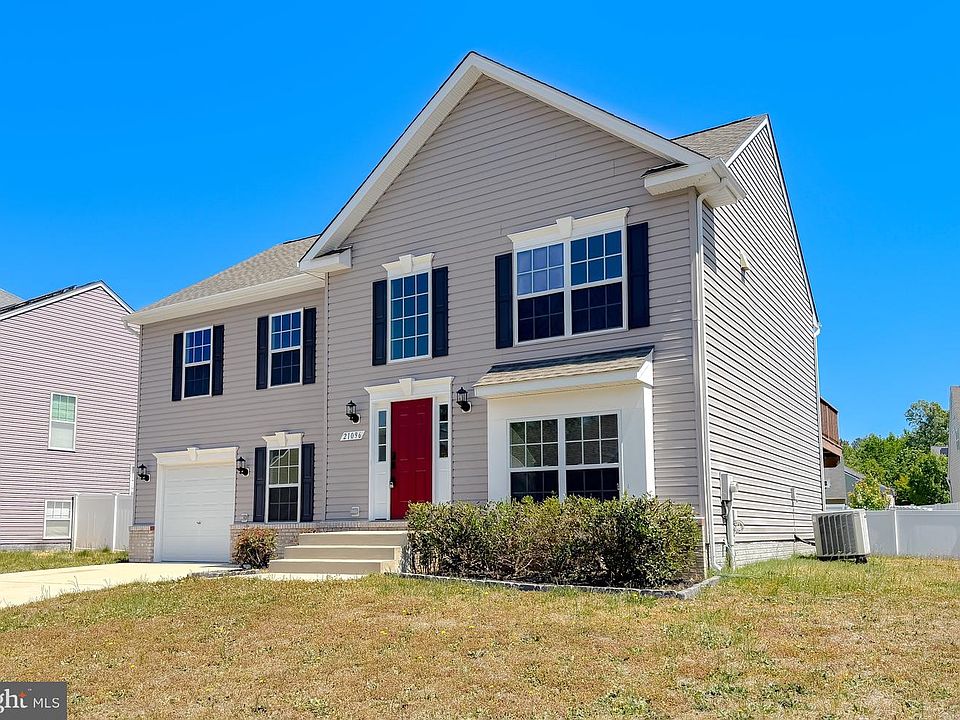 1st image of 21096 Lizson Ct