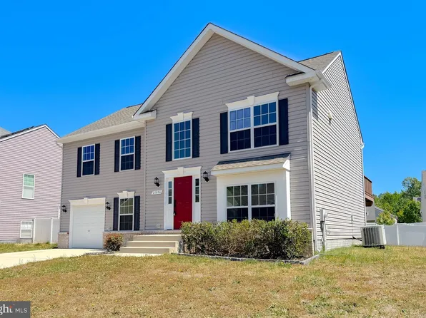 21096 Lizson Ct, California, MD 20619