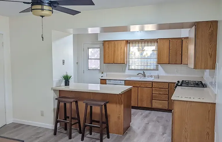 10751 Starlight Ct — Photo 5