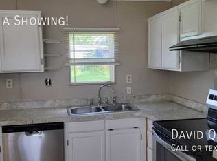 506 Murray Dr, Rockford, IL 61109