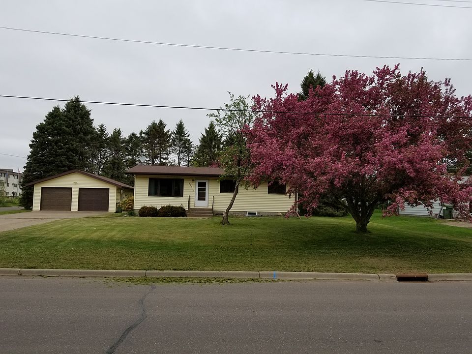 1st image of 405 5th Ave NE