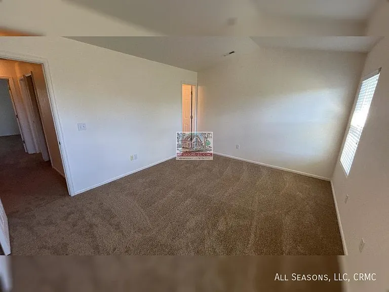 7722 Sandy Springs Point — Photo 5