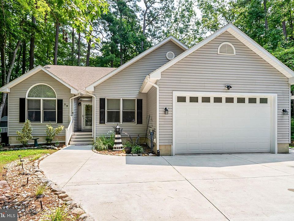 1st image of 89 Cresthaven Dr