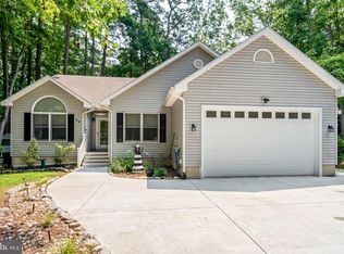 89 Cresthaven Dr, Ocean Pines, MD 21811