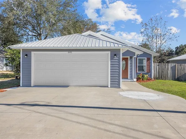 681 SW Magnolia Ave, Keystone Heights, FL 32656