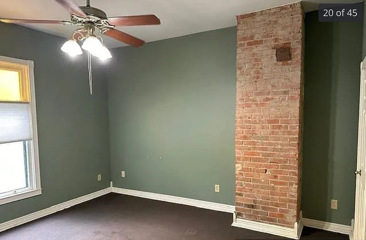 3 bed, 1000 sqft, $1,100 — Photo 3