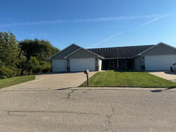 2173 Hillington Dr, Neenah, WI 54956