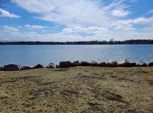 9194 Cherry Point Rd, Manitou Beach, MI 49253