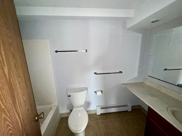 33Thirty Apartments, 3330 Vestal Rd #13, Vestal, NY 13850
