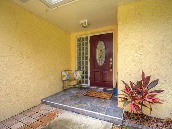 5th image of 15301 Winterwind Dr