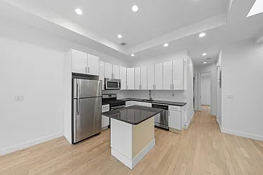 1592 Saint Mark's Avenue