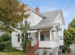 6 Mack Rd, Poughkeepsie, NY 12603