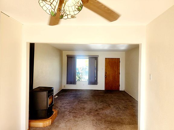 4th image of 5701 Lane Ct NW