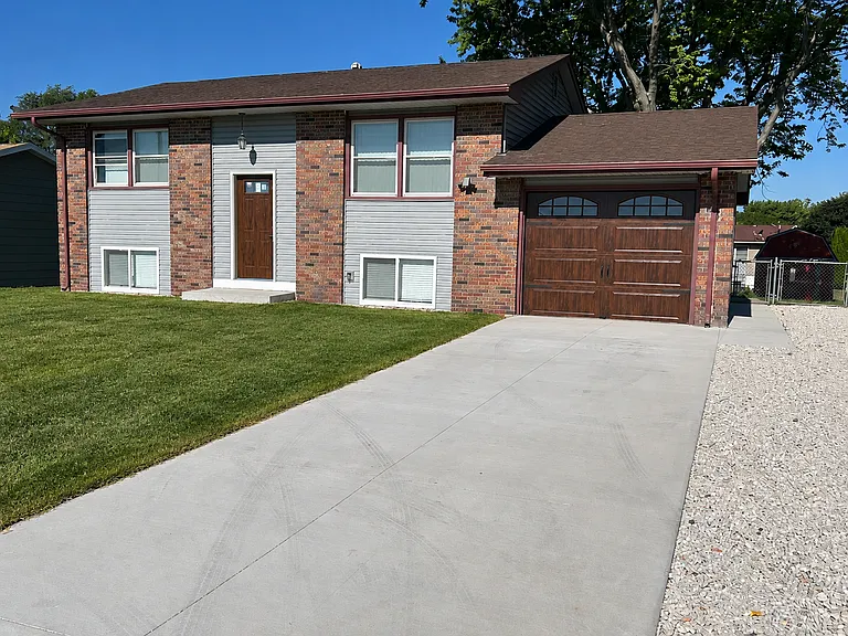 1603 N Eastwood St — Photo 4