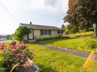 981 South St, Dalton, MA 01226